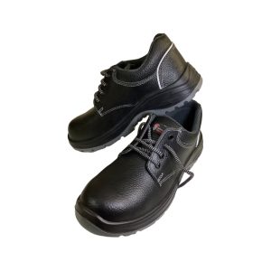 SG-ATLAS Low Ankle Safety Shoes – Durable, breathable, and steel-toe protected shoes designed for superior comfort and safety in industrial and commercial settings.