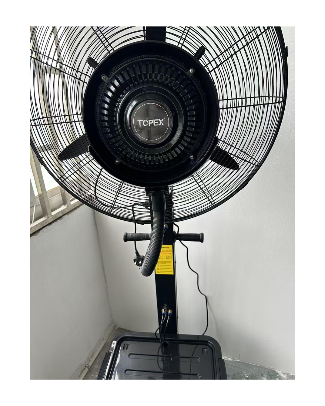 Topex water mist fan for outdoor cooling